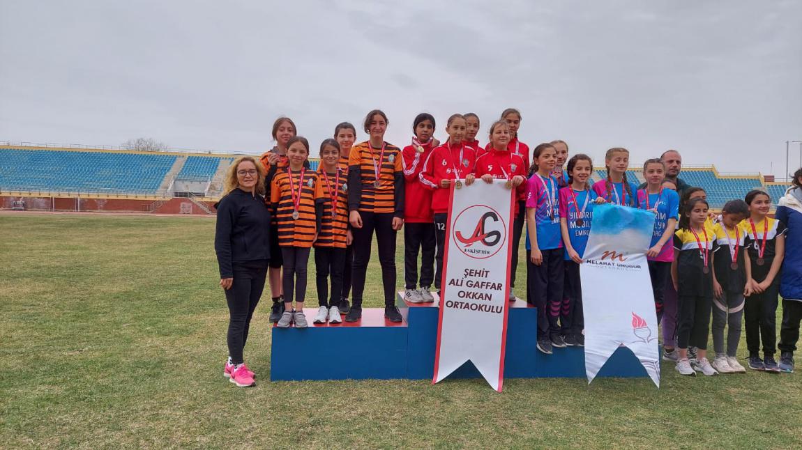 Kızlar Takım Yarışlarında Eskişehir Derecesi