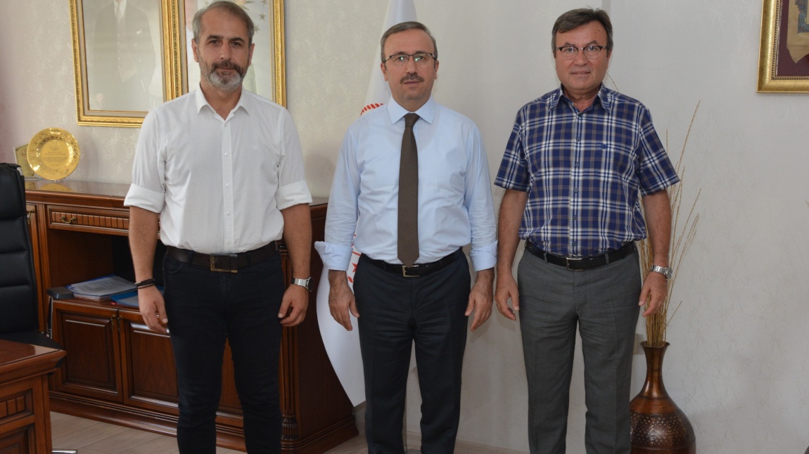 Okul Müdürümüz Fatih Gündüz İl Milli Eğitim Müdürü Sinan Aydın'ı Ziyaret Etti